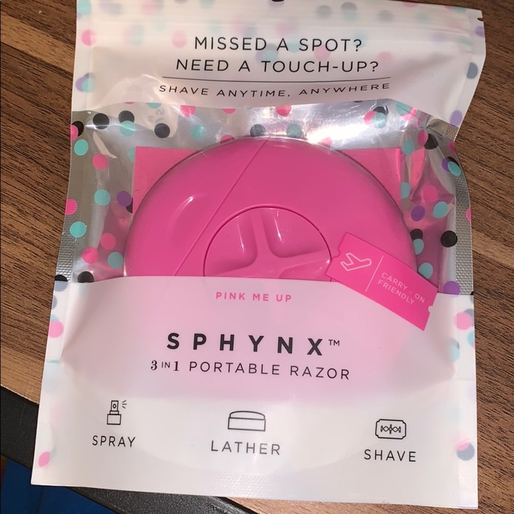 Portable razor